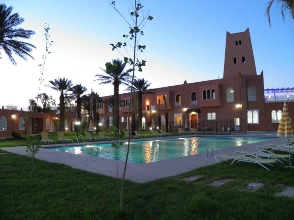 Taghit Saoura Hotel Exterior photo